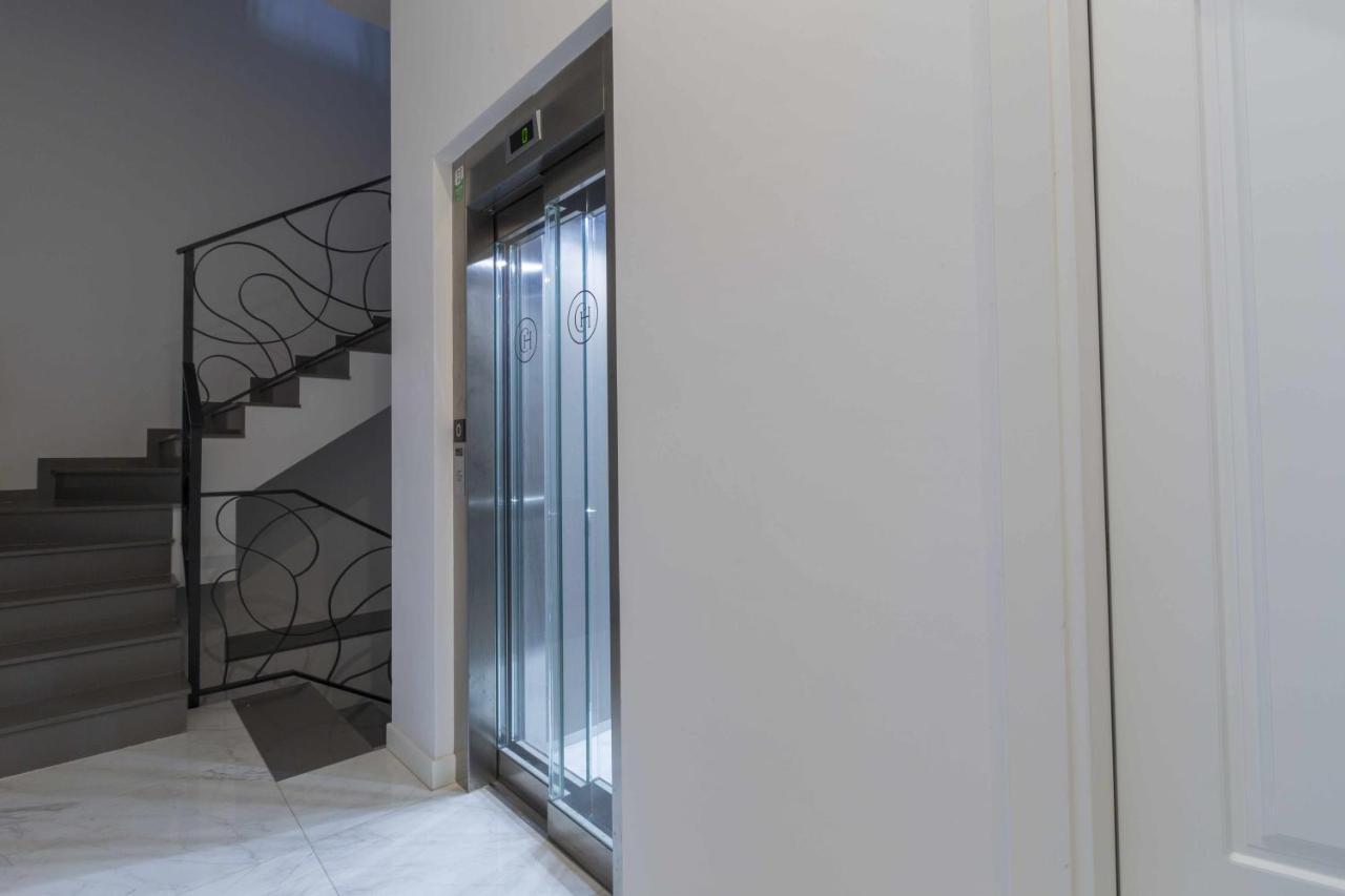 The Clock House Luxury Urban Suites Málaga Eksteriør billede