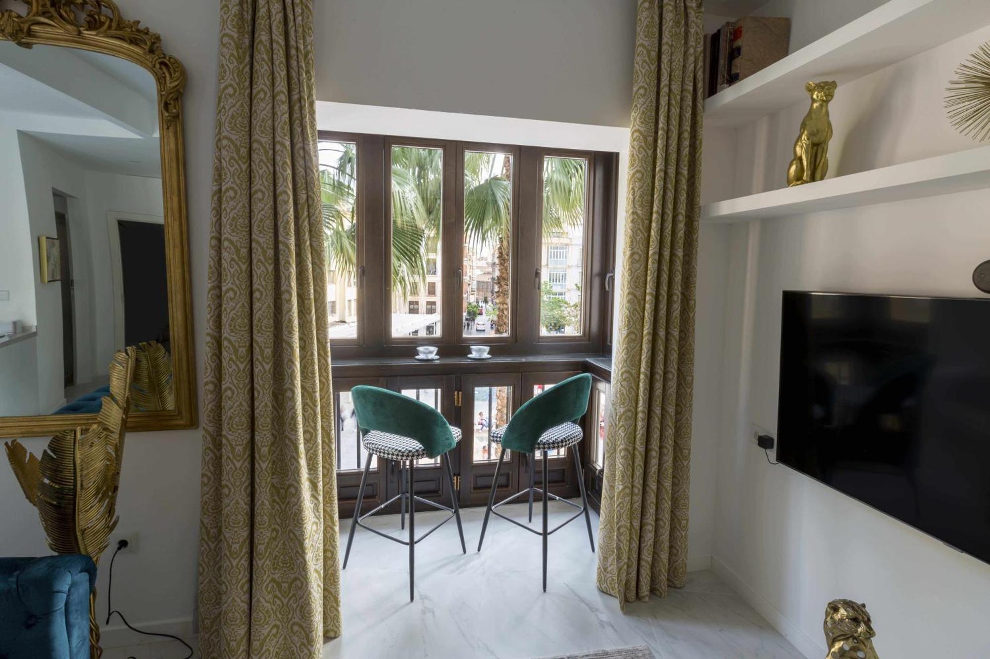 The Clock House Luxury Urban Suites Málaga Eksteriør billede